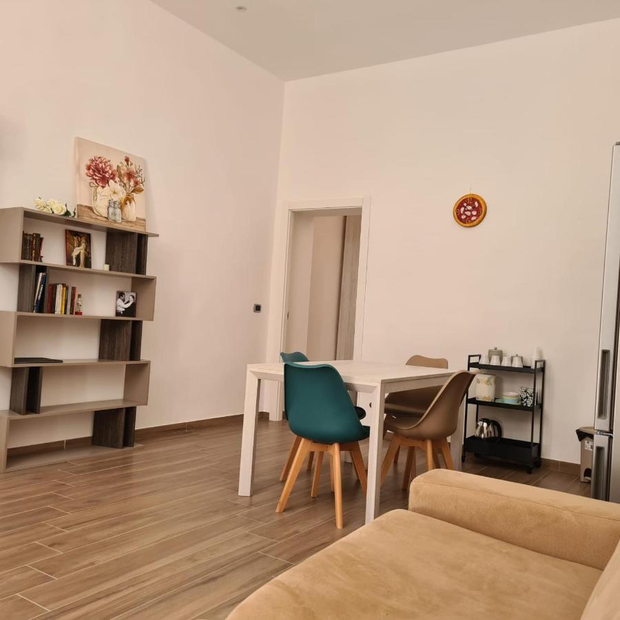 Alfondaco14 Apartment Naples Luaran gambar